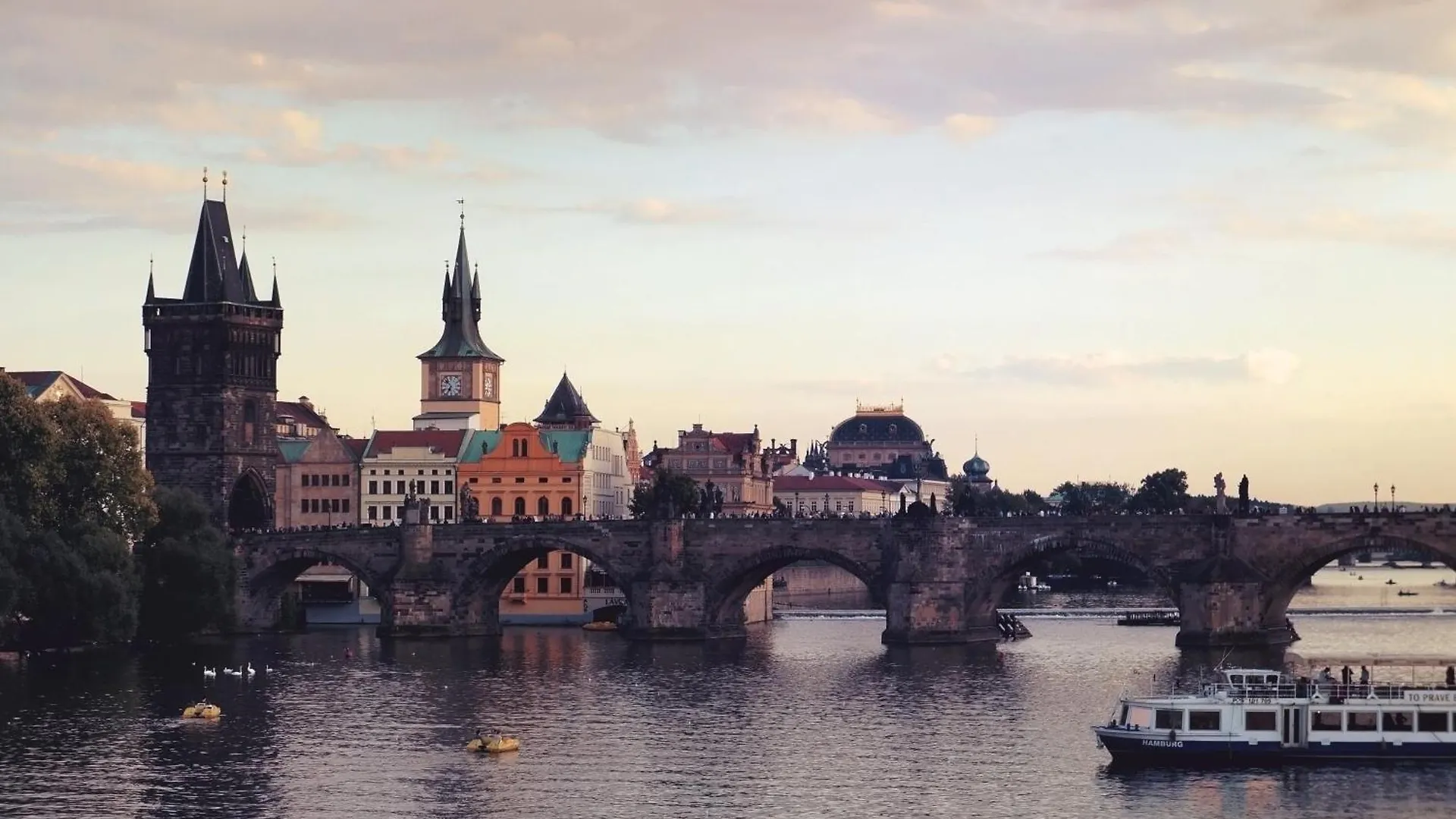 New Apartments Complex Prague Florenc 0*,